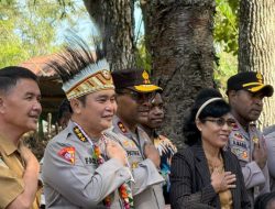 Astamaops Kapolri Berbagi Semangat Belajar Bersama Anak-Anak Papua di Pusat Olah Seni Wesaput